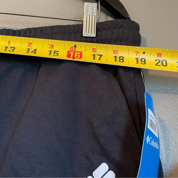 NWT Columbia Sz XL Trek French Terry Women’s Black White 5” Inseam Short Ret $50 - Picture 5 of 10